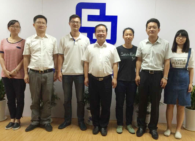 中共舟山市委副书记、浙江舟山群岛新区工委副书记徐旭，中共舟山市委副秘书长邬剑波一行莅临诺亚体育海洋信息发展有限公司视察并指导相关工作