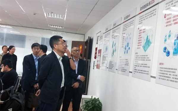 舟山市常务副市长许小月一行莅临舟山诺亚体育集团考察